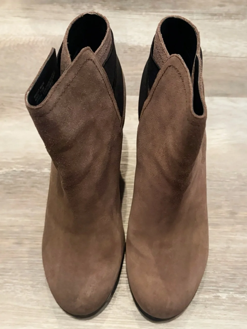 NWT KENNETH COLE BOOTIES - Picture 3 of 4